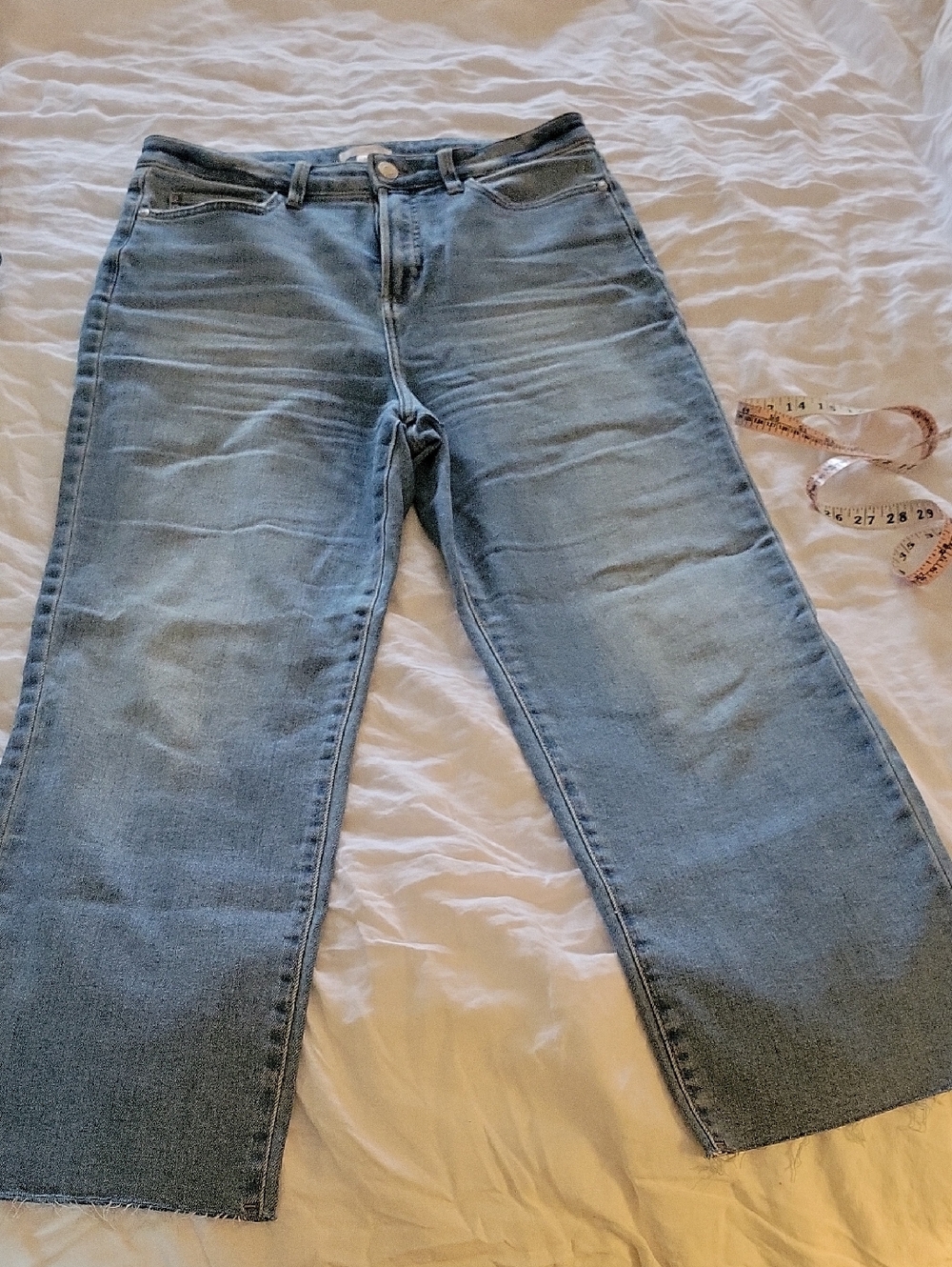 LC Lauren Conrad Light Blue Cropped Ankle Jeans